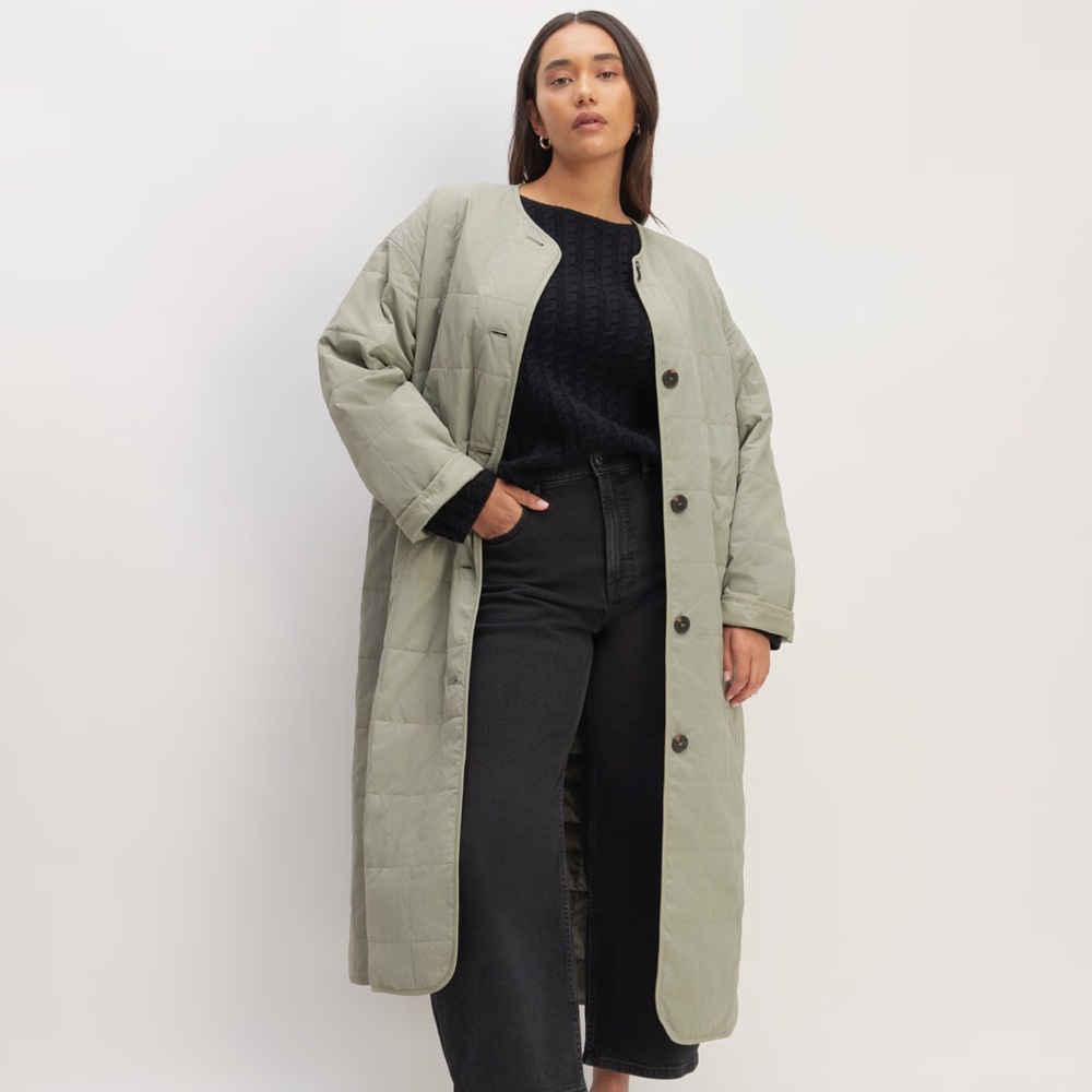 NWT Everlane ReNew Quilted Long Liner Coat in Sage Green, tortoise buttons